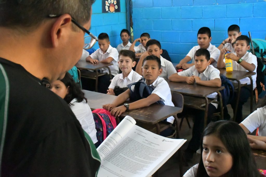 Ministerio De Educación, Ciencia Y Tecnología