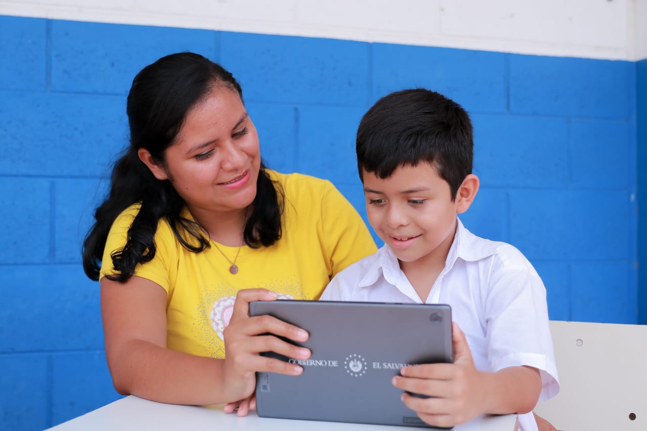 Ministerio De Educación, Ciencia Y Tecnología